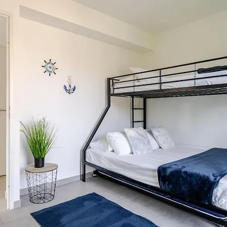 Newly Built With Pool, Walk To The * Antibes