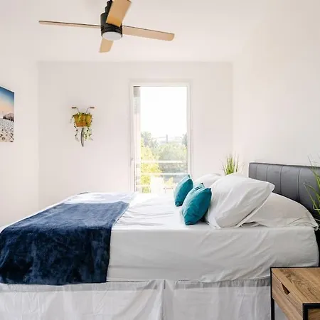 Apartment Newly Built With Pool, Walk To The Antibes